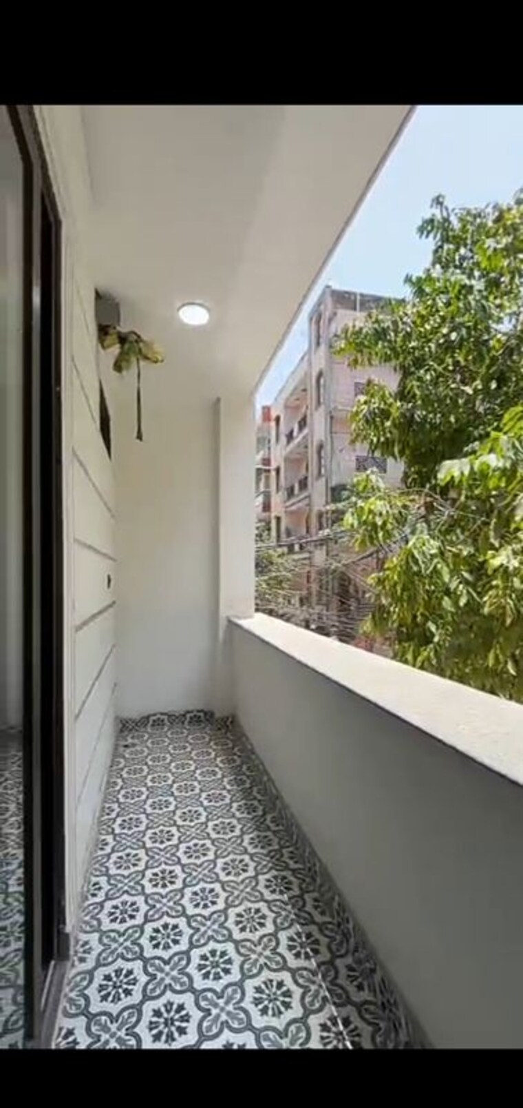 Balcony, mohan garden 4 Bedroom 1350 Sq.Ft. Builder Floor In Mohan Garden Delhi 10570512
