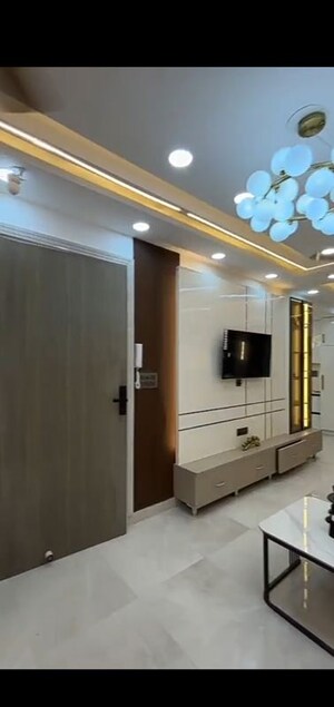 Room in 4 BHK Builder Floor at Mohan Garden – for Sale