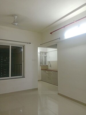 Room in 2 BHK Apartment at Salunkhe Natasha Apartment, Aundh – for Rent