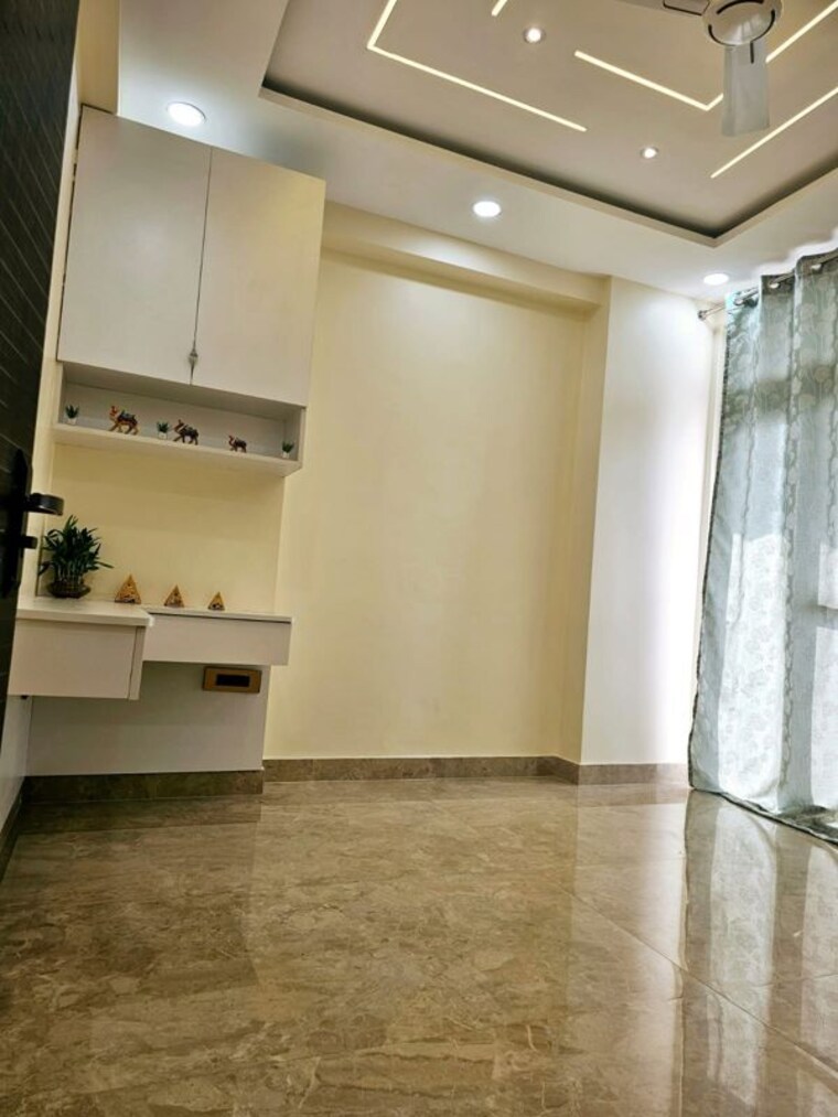 undefined, vasundhara-pride 4 Bedroom 2200 Sq.Ft. Builder Floor In Vasundhara Sector 16 Ghaziabad 10565785