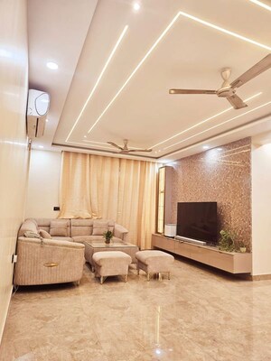 Living Room in 4 BHK Builder Floor at Vasundhara Pride, Vasundhara Sector 16 – for Sale