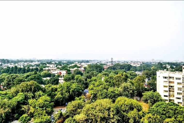 Exterior View, hauz khas 4 Bedroom 4300 Sq.Ft. Penthouse In Hauz Khas Delhi 10570575