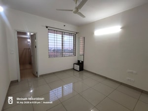 Room in 2 BHK Apartment at Prestige Royale Gardens, Doddaballapur Road – for Rent