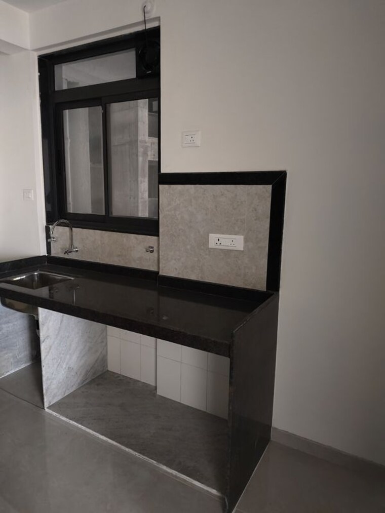 Kitchen, pokhran road no one 3 Bedroom 994 Sq.Ft. Apartment In Pokhran Road No One Thane 10570590