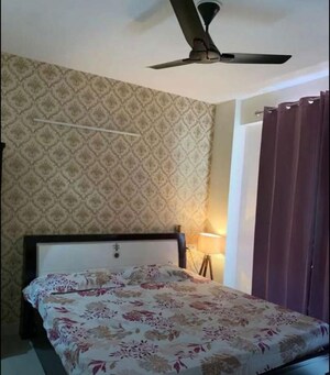 Bedroom in 2 BHK Apartment at Mona Greens, Ghazipur – for Rent