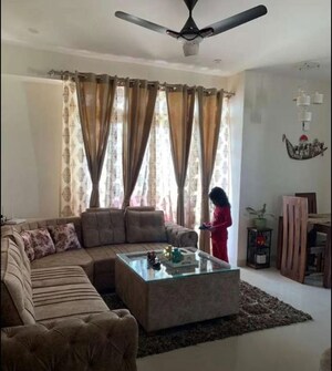2 BHK Apartment For Rent in Mona Greens, Ghazipur