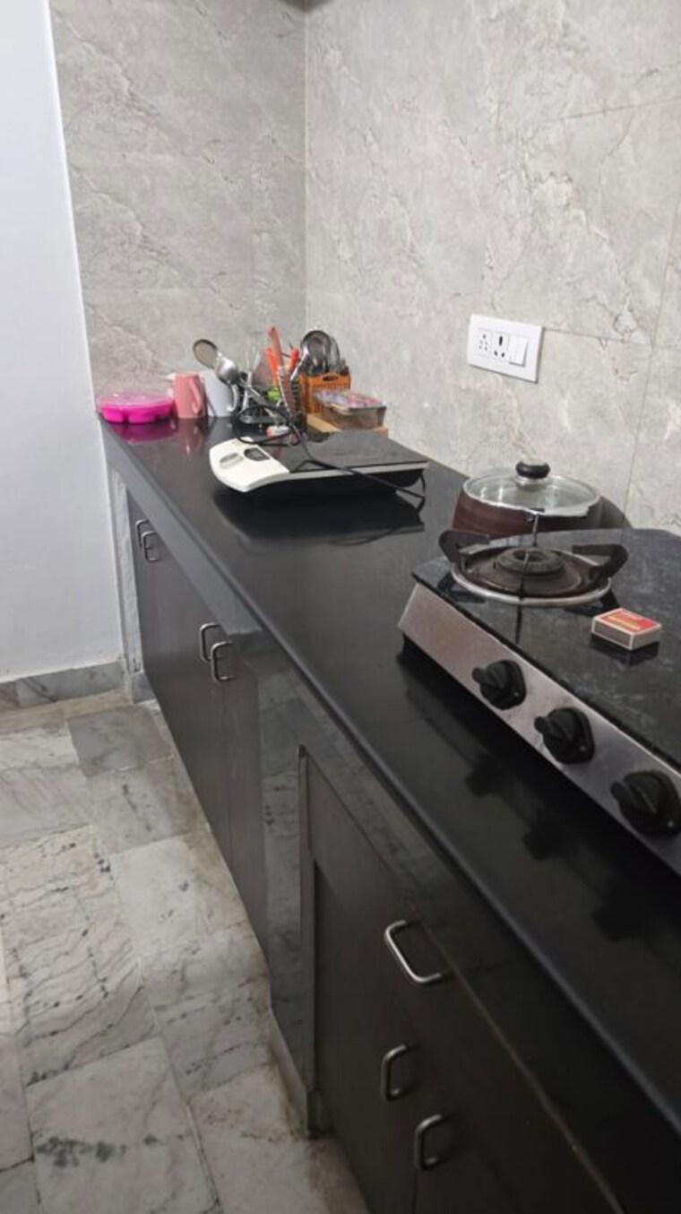 Kitchen, mansa devi 1 RK 500 Sq.Ft. Builder Floor In Mansa Devi Panchkula 10570592