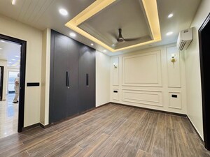 3 BHK Builder Floor For Rent in Sector 23