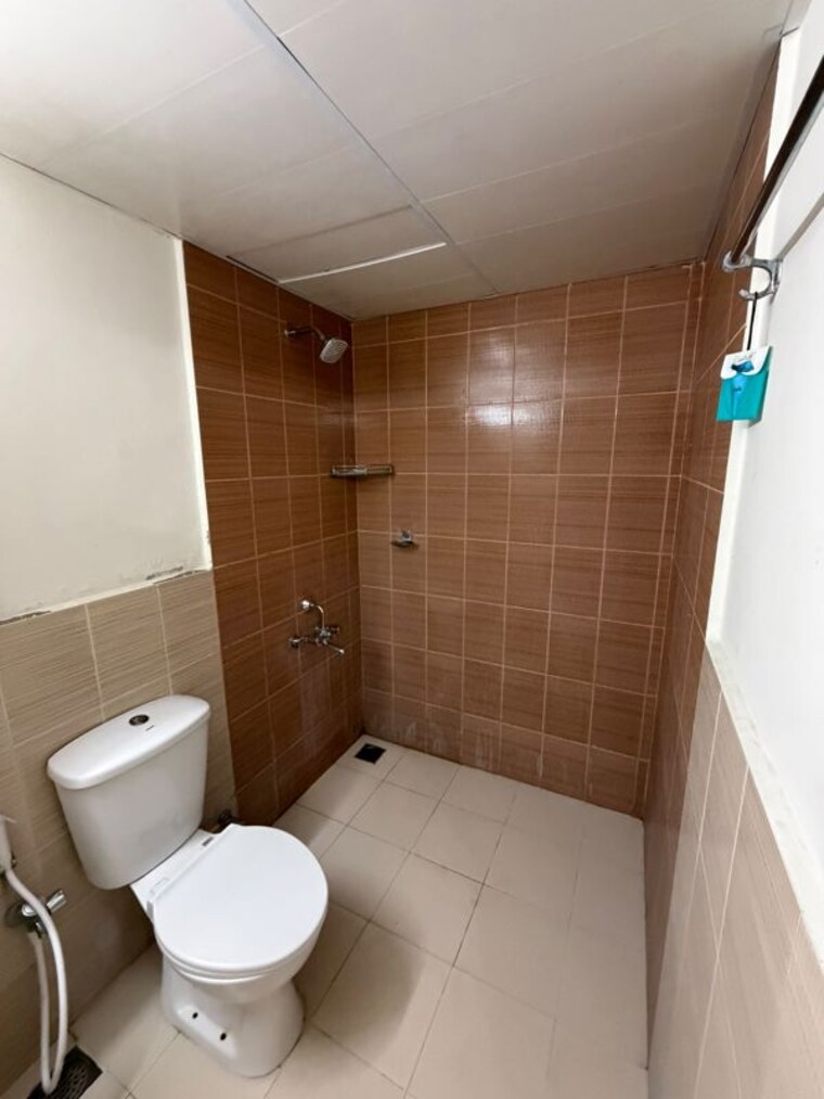 Bathroom, provident-harmony 3 Bedroom 1540 Sq.Ft. Apartment In Thanisandra Main Road Bangalore 10570629