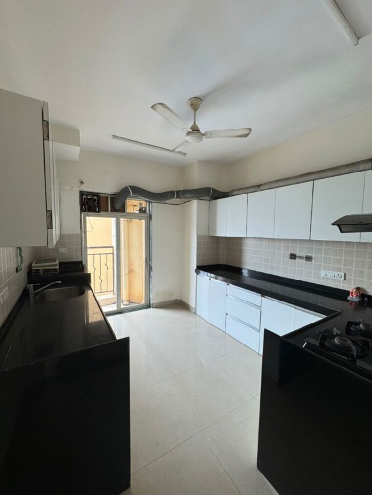 Kitchen, yarrow-yucca-vinca 4 Bedroom 2300 Sq.Ft. Apartment In Chandivali Mumbai 10570666
