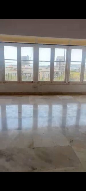 Bedroom in 3 BHK Apartment at Sanjeev Enclave, Andheri West – for Rent