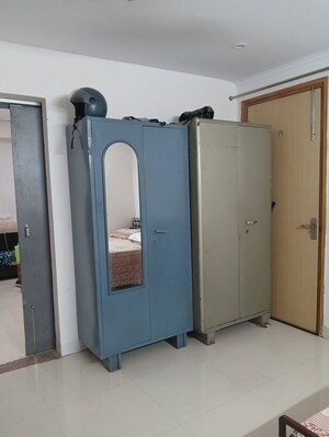 1 BHK Independent House For Rent in Sector 21