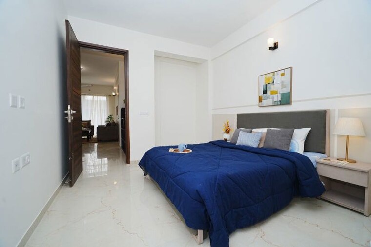 Bedroom, smart-world-gems 3 Bedroom 1303 Sq.Ft. Apartment In Sector 89 Gurgaon 10570701