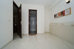 Room in 3 BHK Apartment at Smart World Gems, Sector 89 – for Sale
