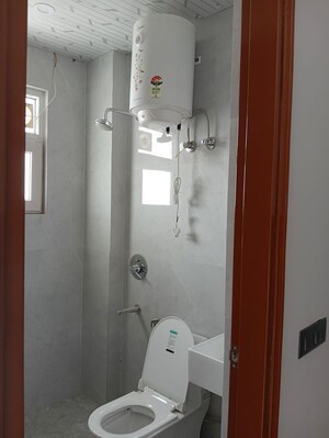 Bathroom in 1 RK Independent House at Sector 22 – for Rent