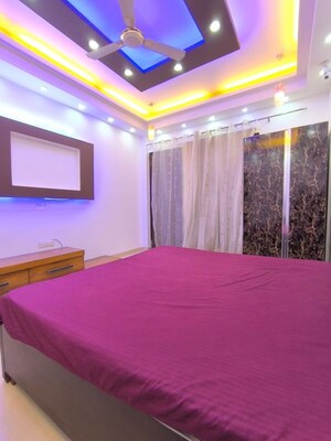 Bedroom in 1 BHK Builder Floor at Sector 57 – for Rent