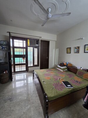 Bedroom in 1 RK Independent House at Sector 23 – for Rent