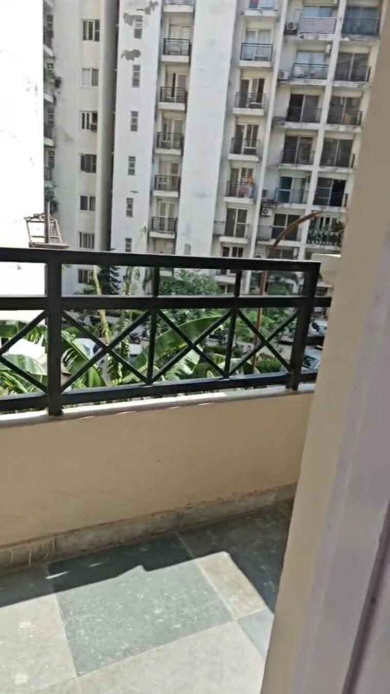 Balcony, sector 20 3 Bedroom 1650 Sq.Ft. Apartment In Sector 20 Panchkula 10570730