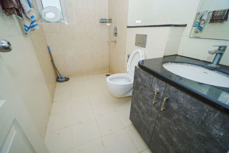Bathroom, godrej-101 3 Bedroom 2366 Sq.Ft. Apartment In Sector 79 Gurgaon 10570739