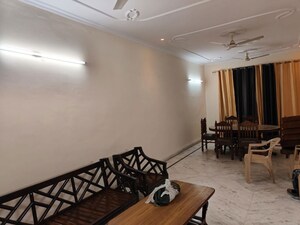 Gym in 3 BHK Builder Floor at Sector 80 – for Rent
