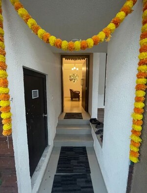 Building Lobby in 2.5 BHK Villa at Kadamba Plateau – for Rent