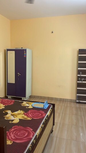 Bedroom in 2 BHK Builder Floor at Mowa – for Rent