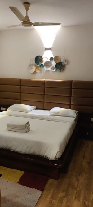 Furnished Amenities in 3 BHK Builder Floor at Hsr Layout Sector 2 – for Rent