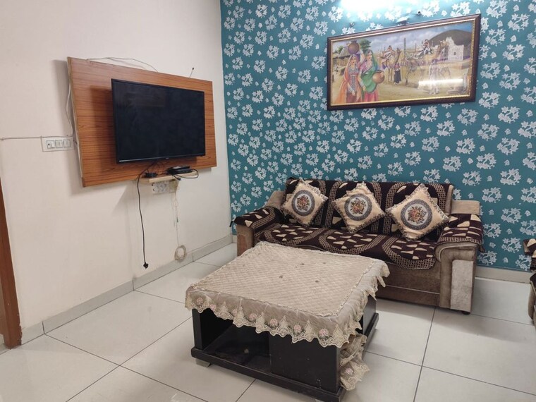 Bedroom, silver-city-extention 2 Bedroom 1250 Sq.Ft. Apartment In Vip Road Zirakpur 10570759