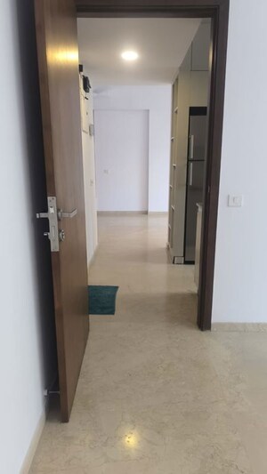 Room in 1 BHK Apartment at Hiranandani Zen Maple, Powai – for Rent