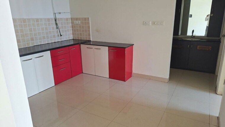 Room, magarpatta-city-cosmos 2 Bedroom 900 Sq.Ft. Apartment In Magarpatta Road Pune 10570772