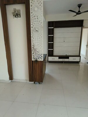 Room in 3 BHK Apartment at Maxblis White House, Sector 75 – for Rent