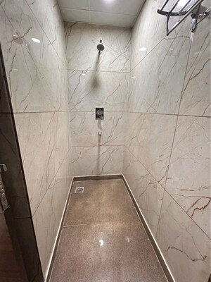 Bathroom in 1 RK Builder Floor at Sector 42 – for Rent