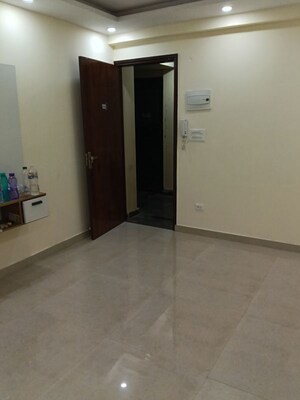 2 BHK Builder Floor For Rent in Sector 23 Dwarka