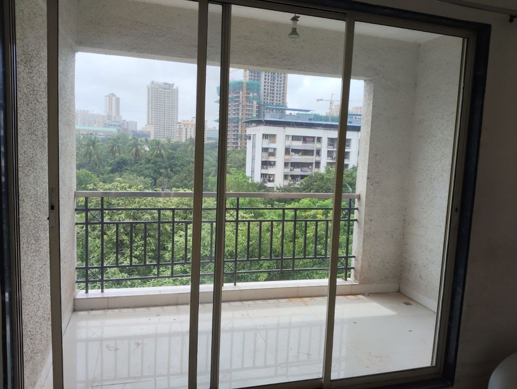 2 BHK 650 Sq.Ft. Apartment in Tulsidham Complex