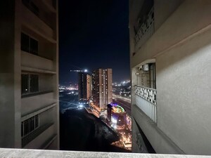 Parking in 2 BHK Apartment at Paradise Lifespaces Sai World City, New Panvel – for Rent