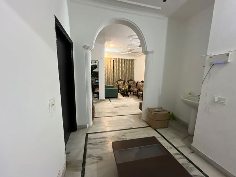 undefined, sector 56 3 Bedroom 240 Sq.Yd. Builder Floor In Sector 56 Gurgaon 10570815