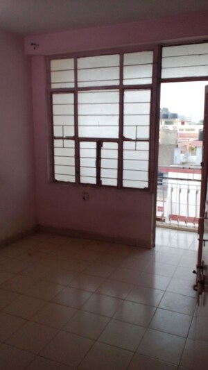 Room in 2 BHK Builder Floor at Patel Nagar – for Sale
