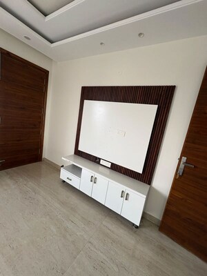 Bedroom in 3 BHK Builder Floor at Sector 15 – for Rent