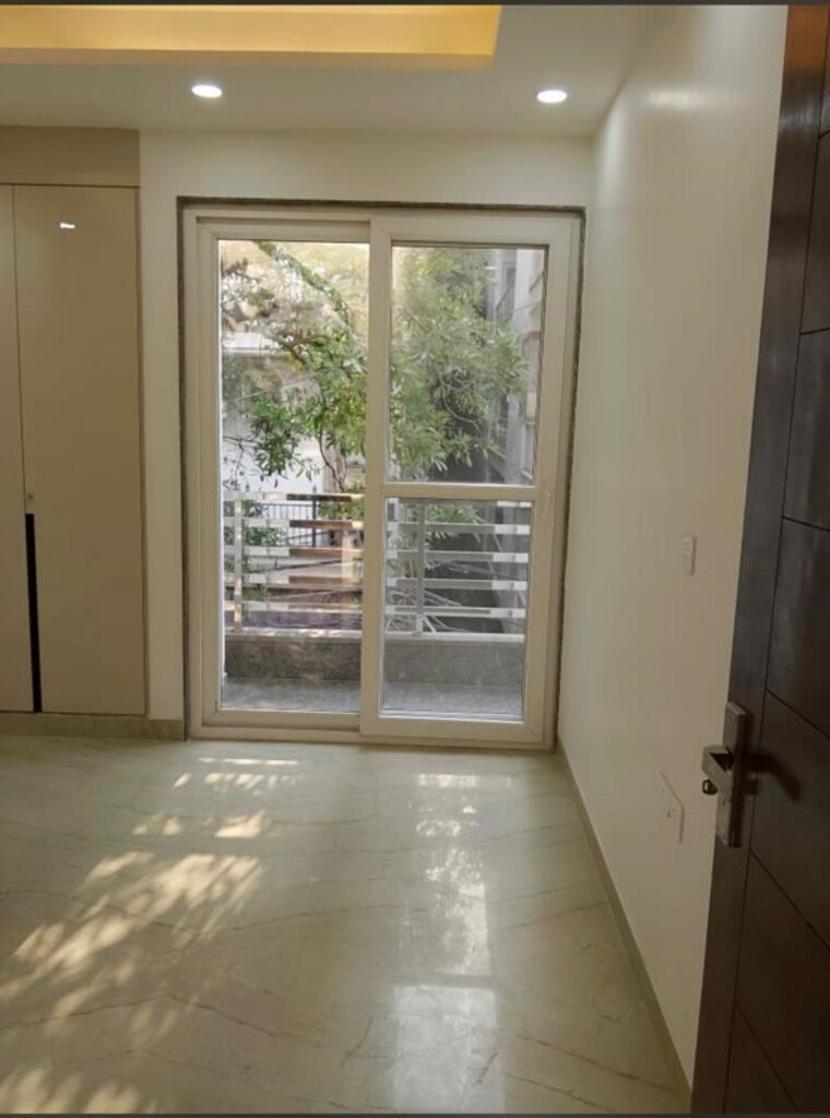 Room, vasant kunj 2 Bedroom 85 Sq.Yd. Builder Floor In Vasant Kunj Delhi 10570801