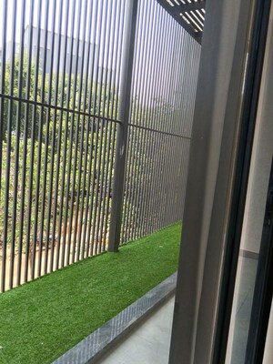 Balcony in 4 BHK Builder Floor at Dlf Phase ii – for Sale