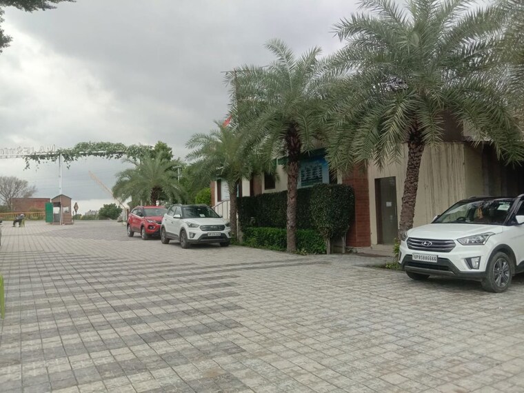  Parking, sunrakh bangar 2 Bedroom 1040 Sq.Ft. Apartment In Sunrakh Bangar Vrindavan 10570807