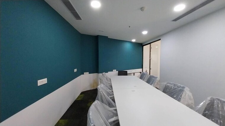 Team Area, fergusson college road Commercial Office Space 10000 Sq.Ft. In Fergusson College Road Pune 10570846