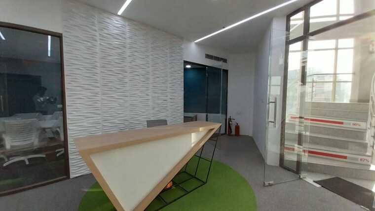 Team Area, fergusson college road Commercial Office Space 10000 Sq.Ft. In Fergusson College Road Pune 10570846