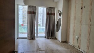 Room in 5 BHK Apartment at Mahagun Marvella, Sector 78 – for Rent