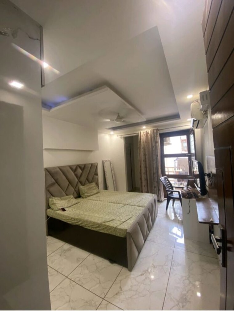 Bedroom, dlf-centre-point 3 Bedroom 250 Sq.Yd. Builder Floor In Sector 11 Faridabad 9721707