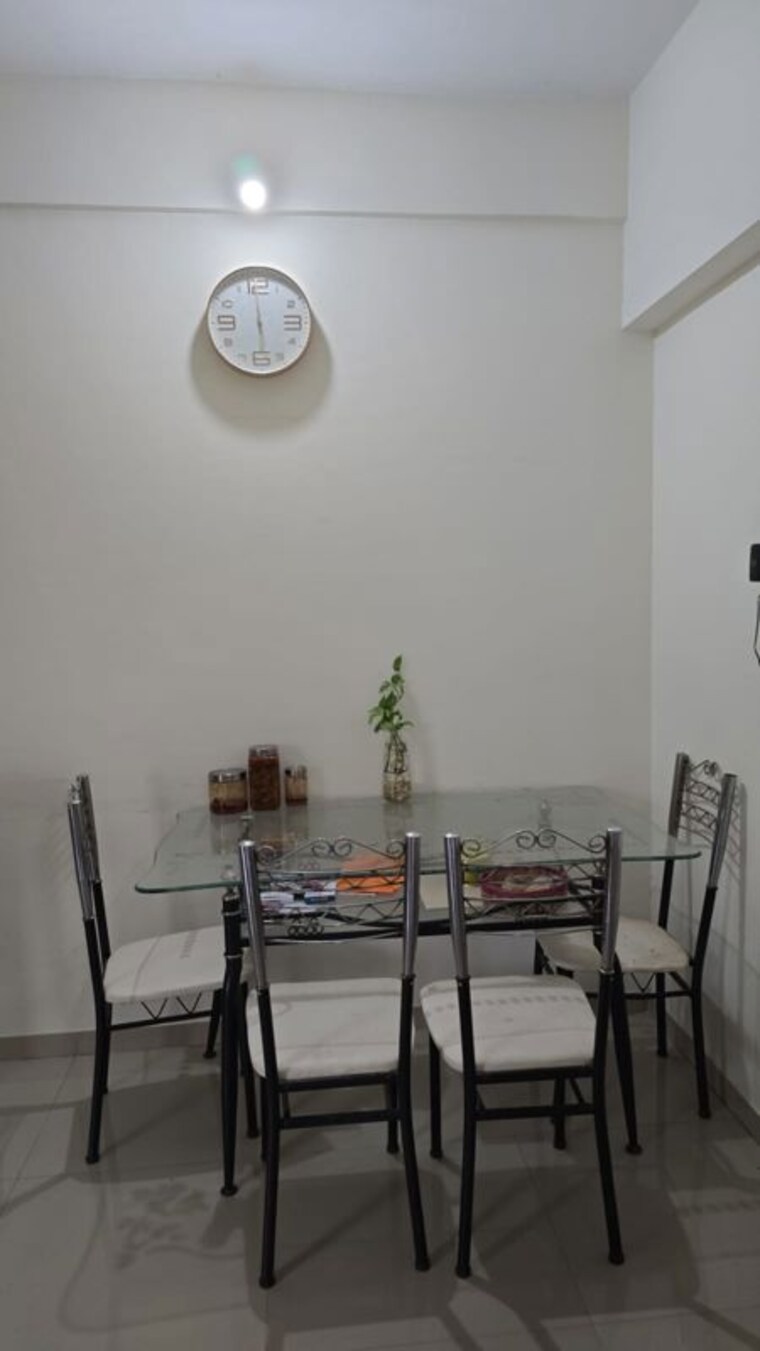 undefined, sonigara-kesar 2 Bedroom 950 Sq.Ft. Apartment In Wakad Pune 10570847