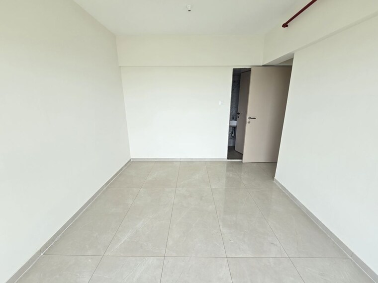 Room, gurukrupa-marina-enclave 3 Bedroom 818 Sq.Ft. Apartment In Malad West Mumbai 10570871