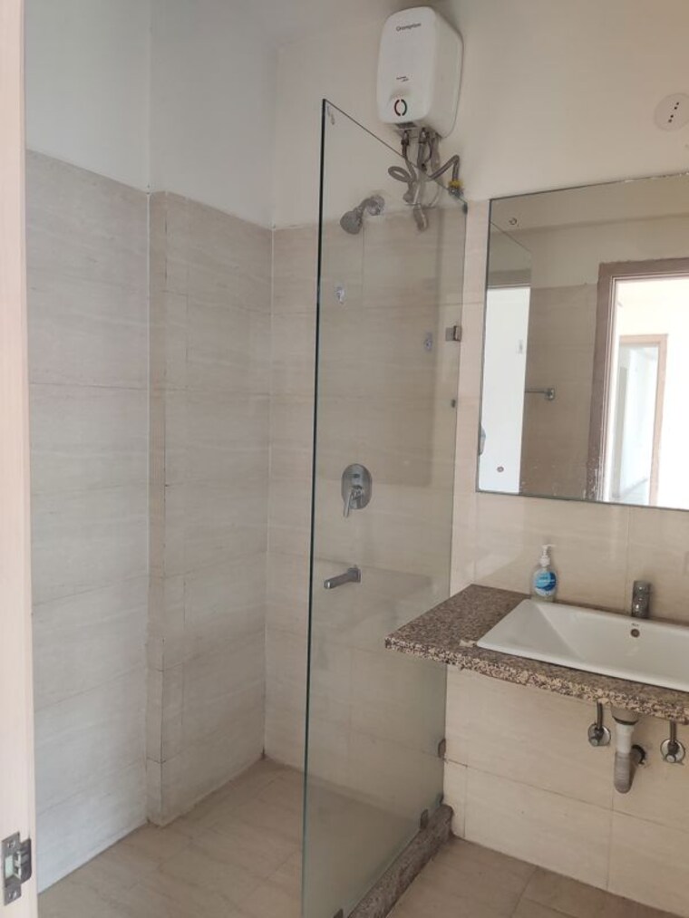 Bathroom, dlf-express-greens 4 Bedroom 2350 Sq.Ft. Apartment In Manesar Sector 1a Gurgaon 10570818
