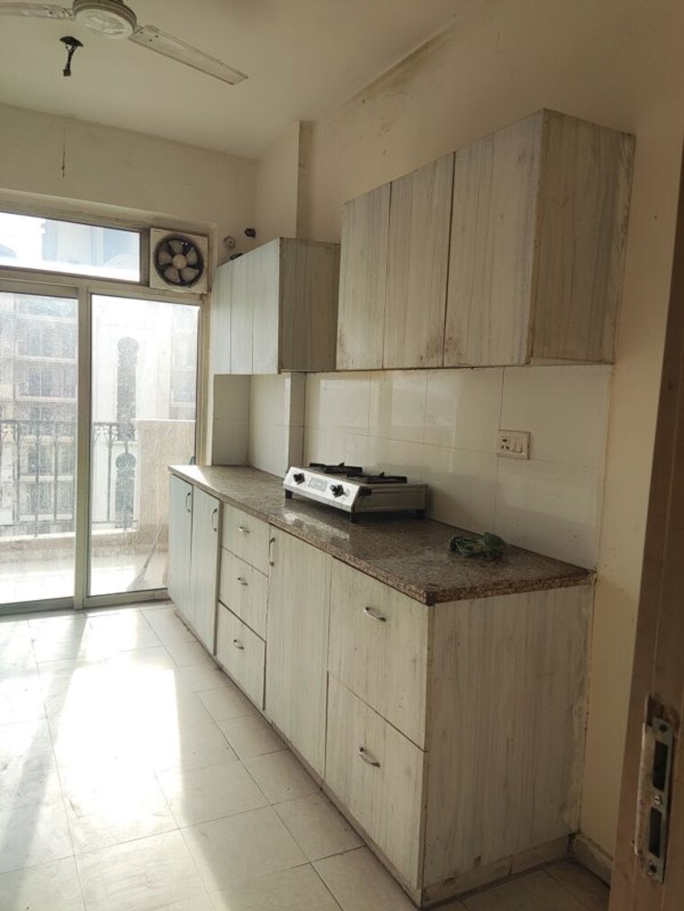 Kitchen, dlf-express-greens 4 Bedroom 2350 Sq.Ft. Apartment In Manesar Sector 1a Gurgaon 10570818