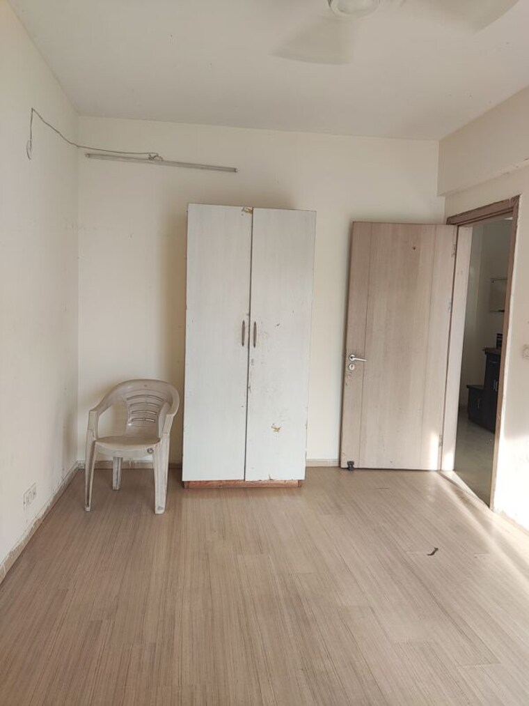 Room, dlf-express-greens 4 Bedroom 2350 Sq.Ft. Apartment In Manesar Sector 1a Gurgaon 10570818